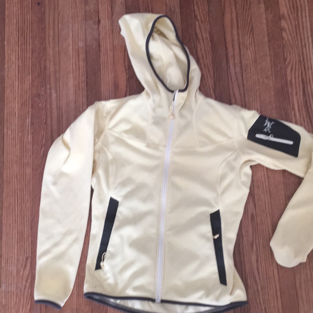 Super warm and cute ARC'TERYX